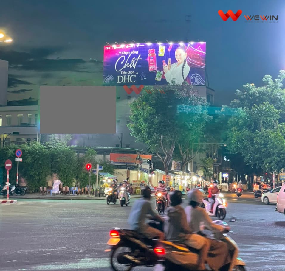 quảng cáo billboard DHC - Đà Nẵng