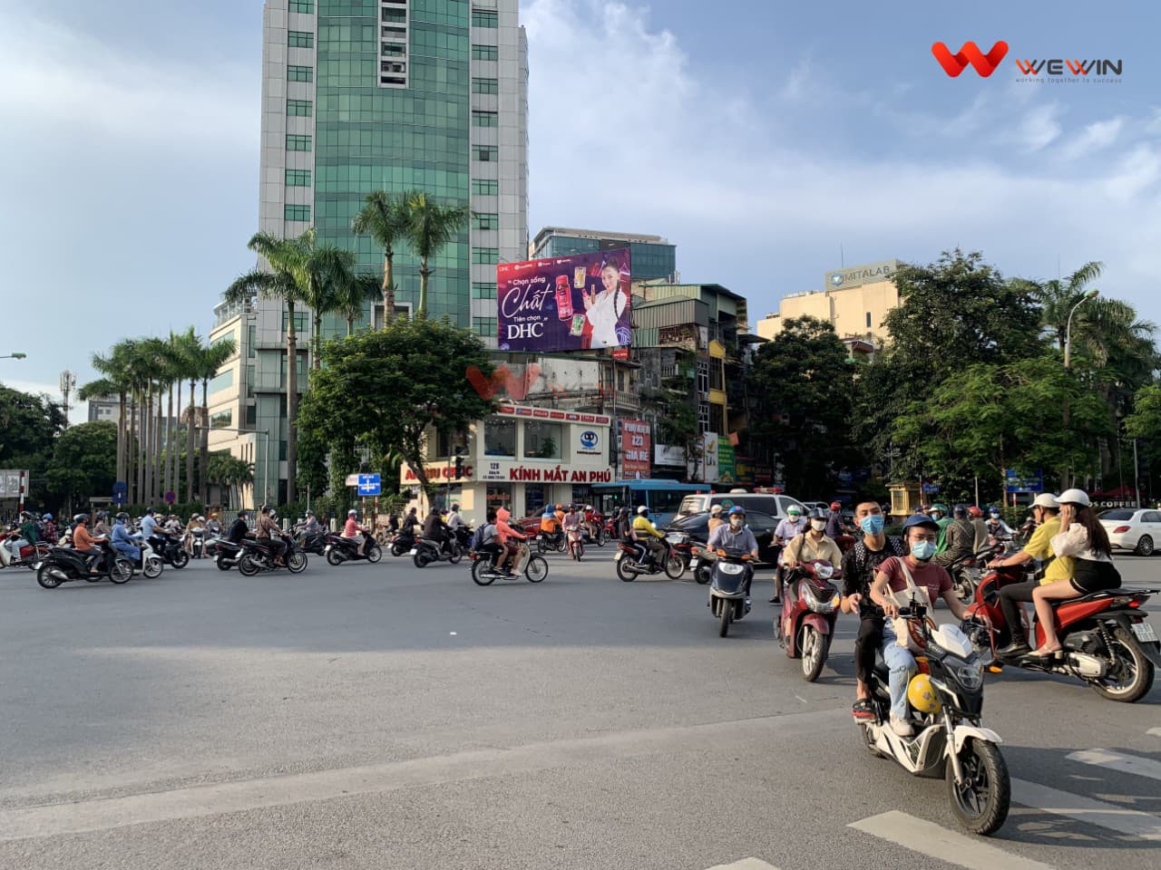 Quảng cáo Billboard DHC tại Hà Nội